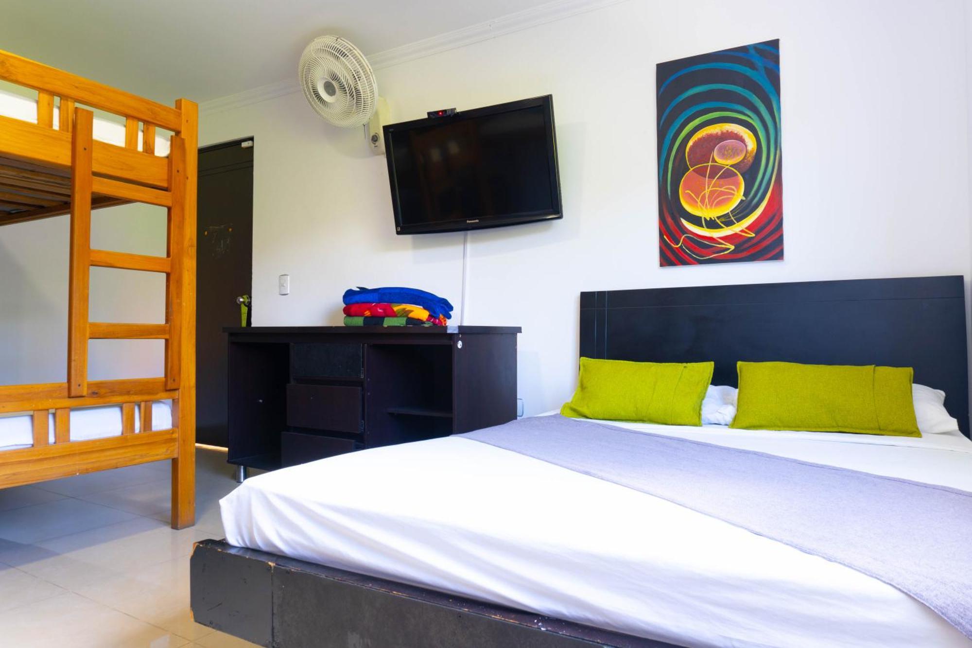 Hotel Park 6 Μεντεγίν Εξωτερικό φωτογραφία